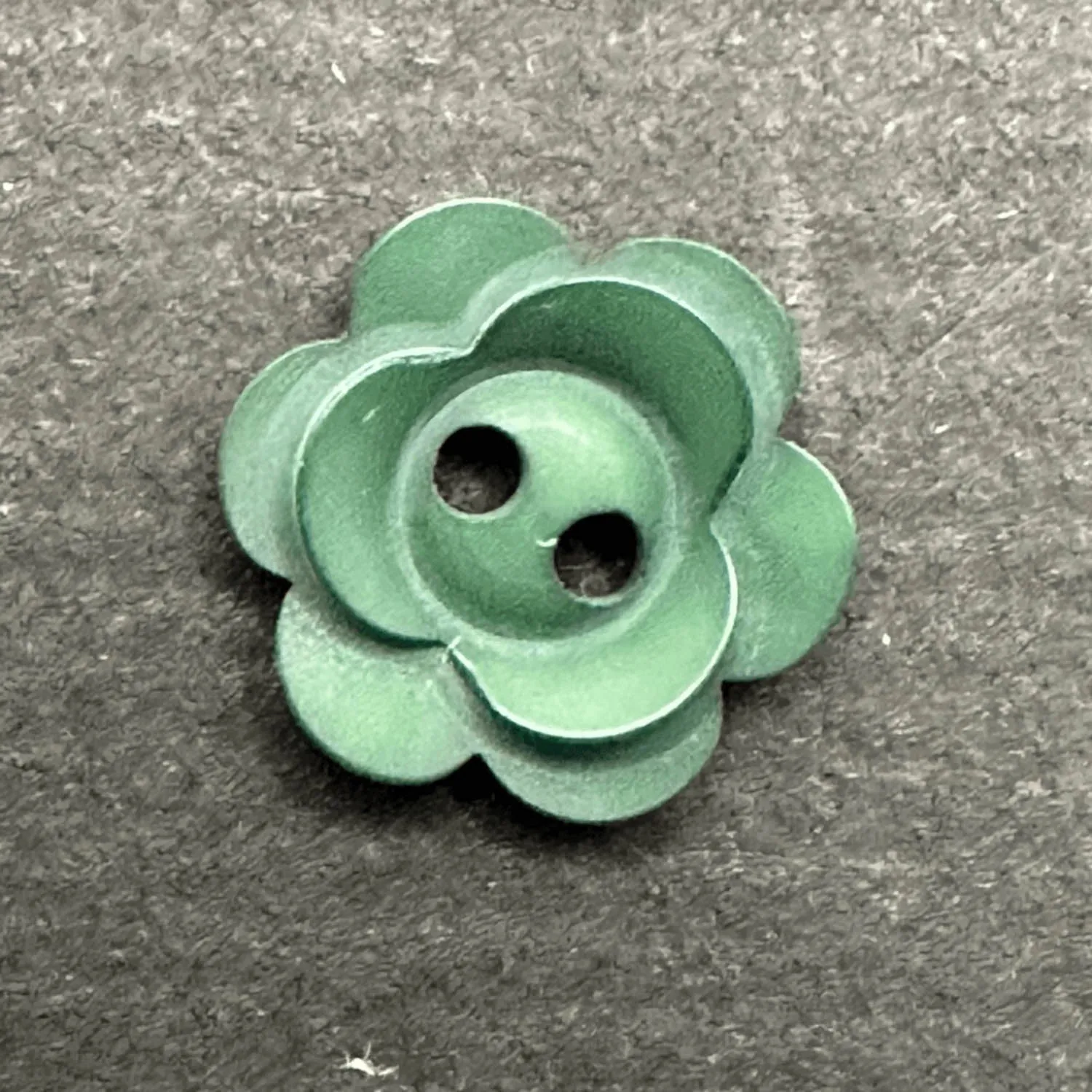 2 Hole Matt Flower Button 12mm