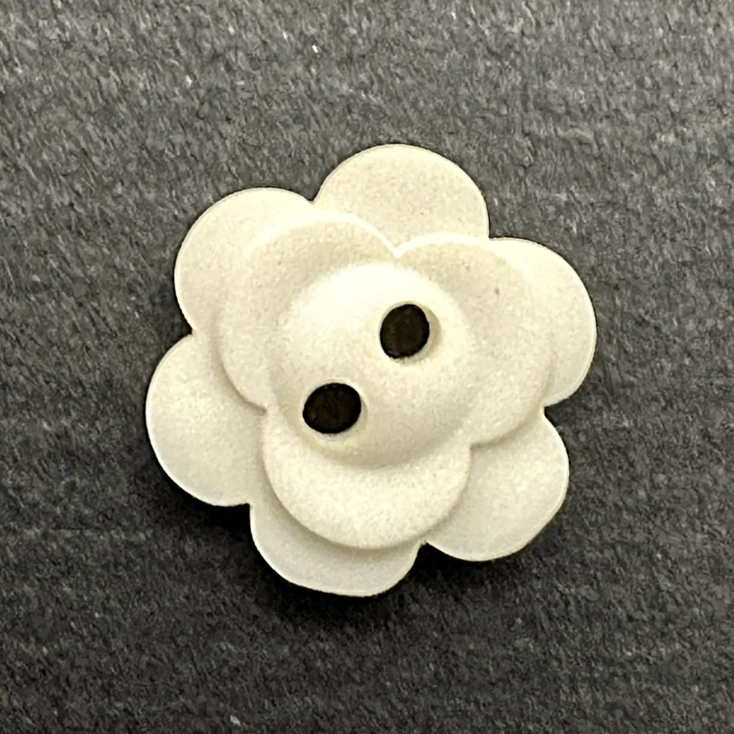 2 Hole Matt Flower Button 12mm