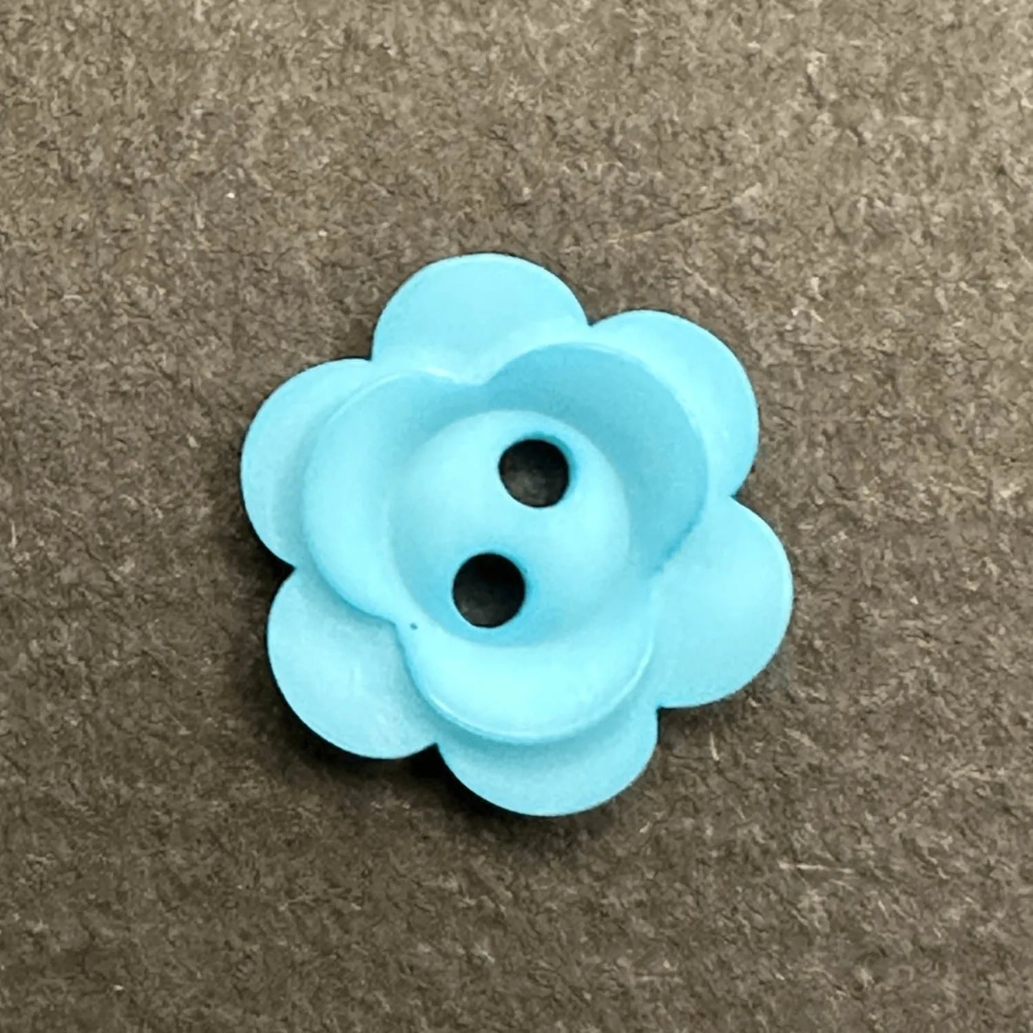 2 Hole Matt Flower Button 12mm