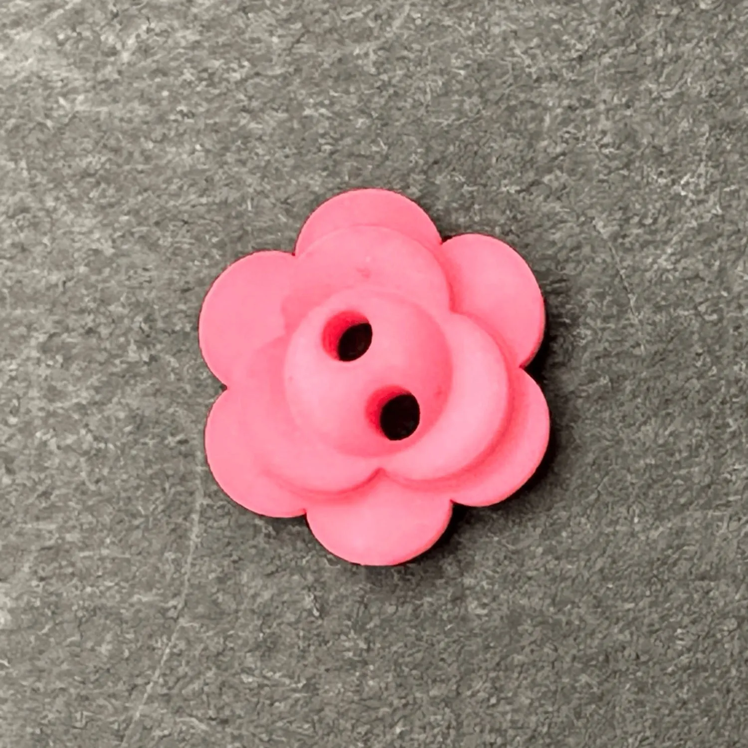 2 Hole Matt Flower Button 12mm