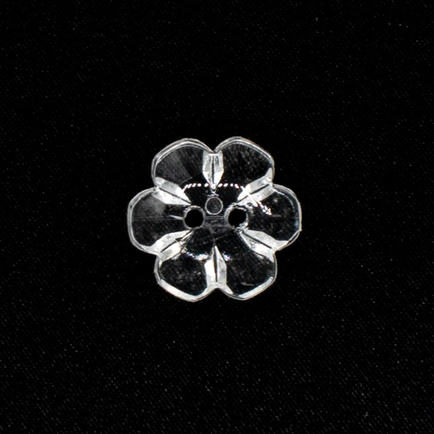 2 Hole Shiny Clear Button 15mm