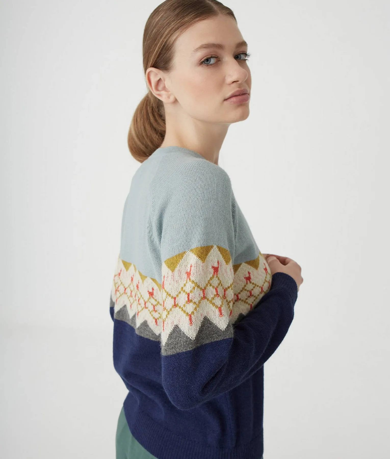 Intarsia Pullover