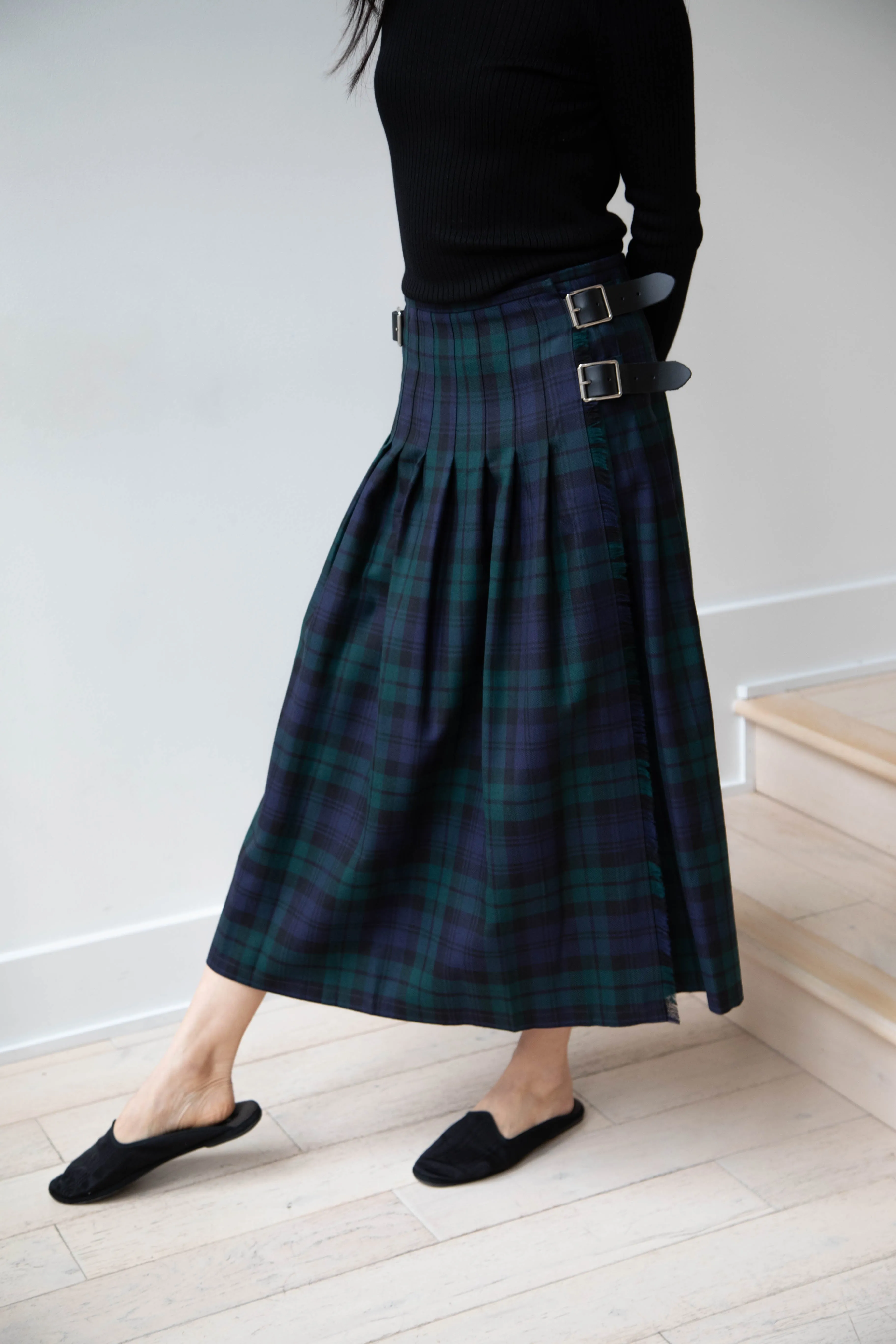 O'Neil of Dublin | Pleated Skirt in Black Watch