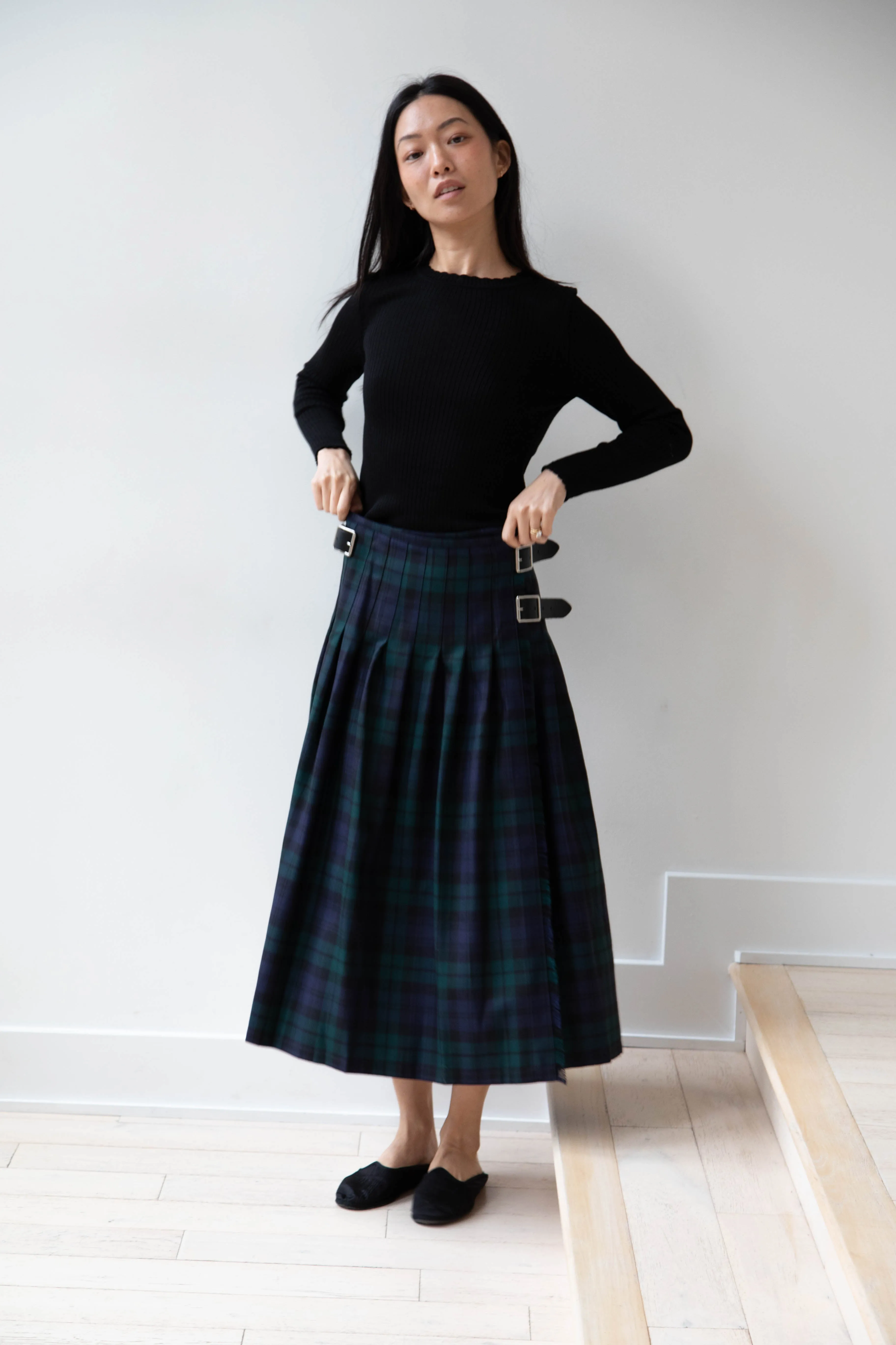 O'Neil of Dublin | Pleated Skirt in Black Watch