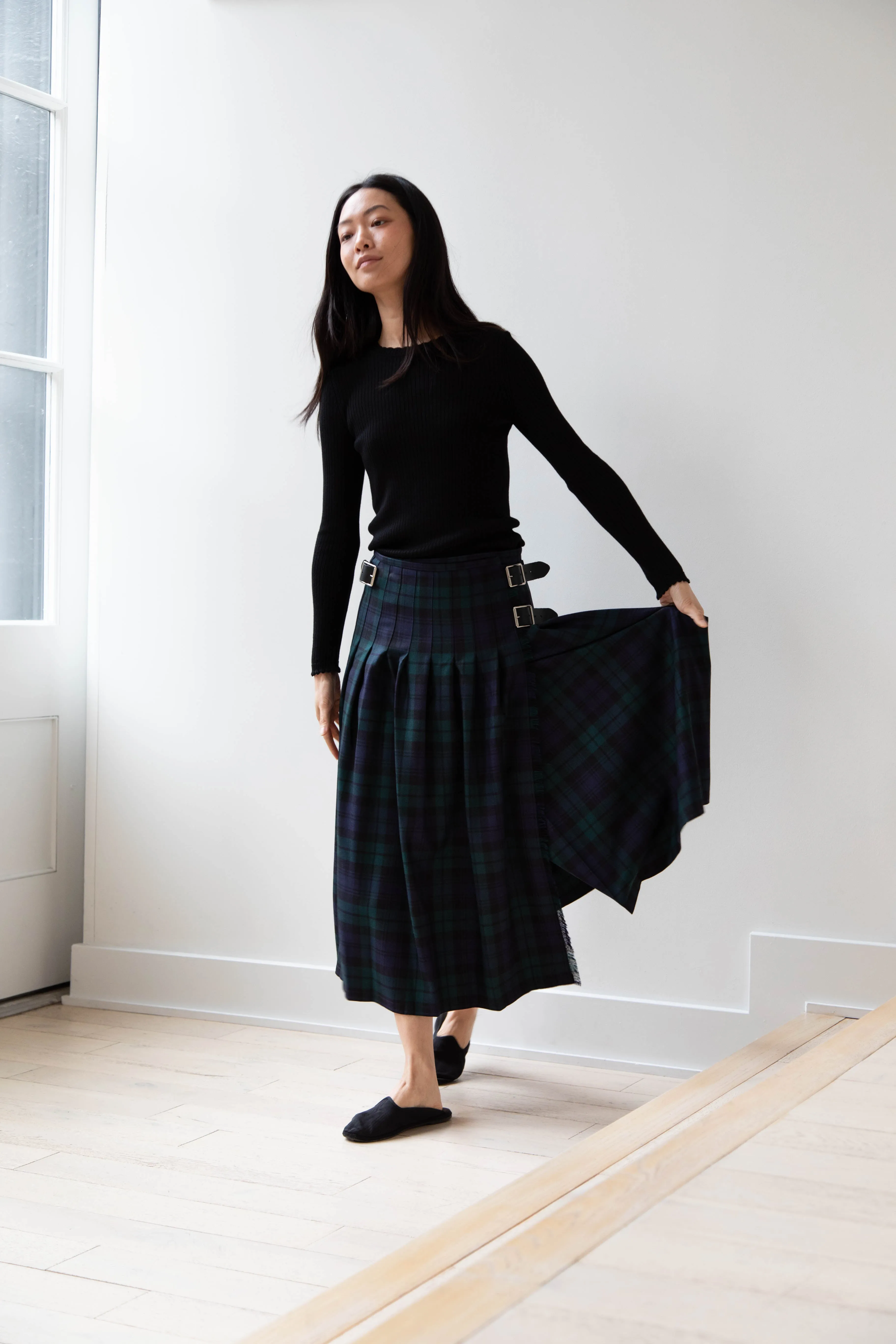 O'Neil of Dublin | Pleated Skirt in Black Watch