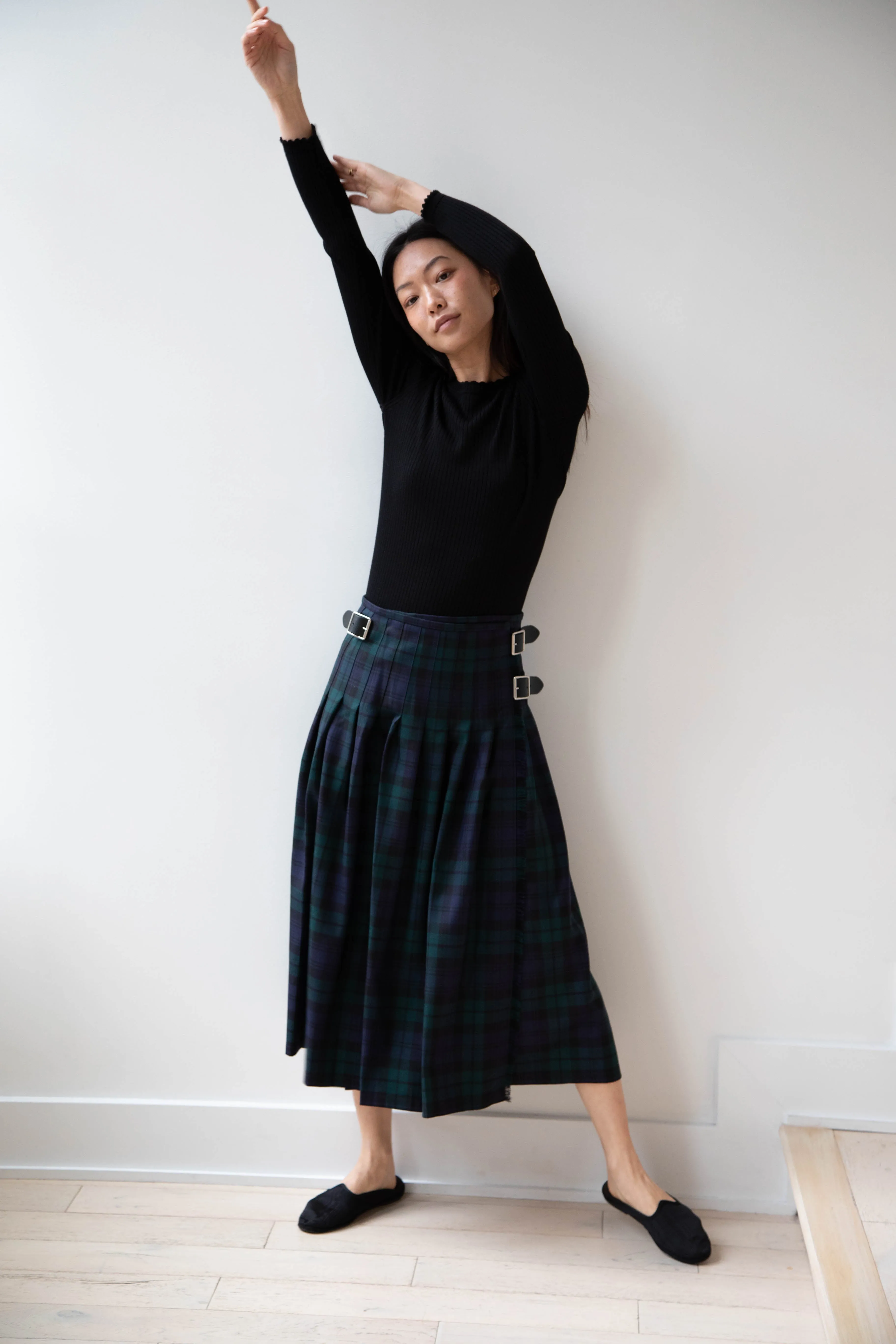 O'Neil of Dublin | Pleated Skirt in Black Watch