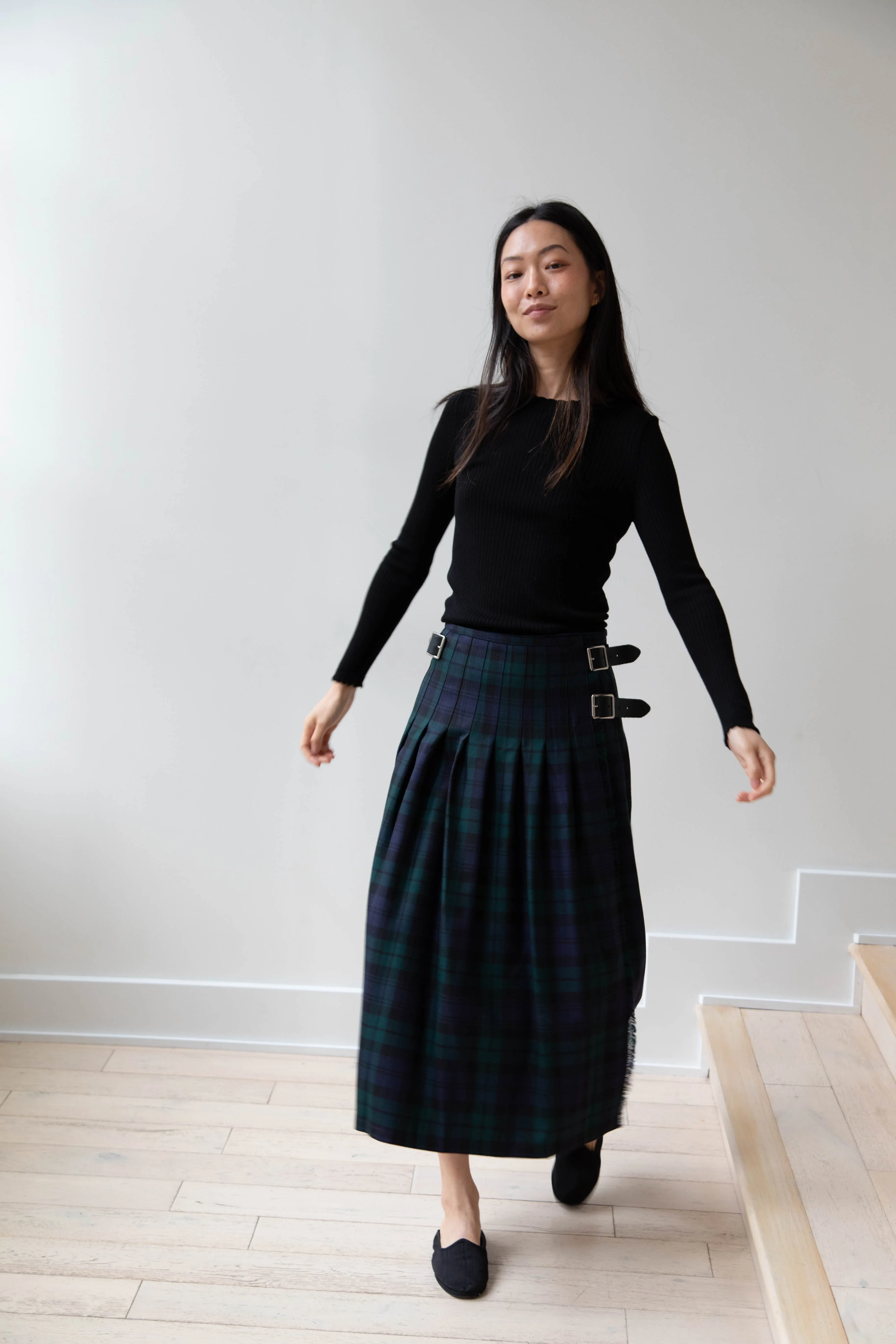 O'Neil of Dublin | Pleated Skirt in Black Watch